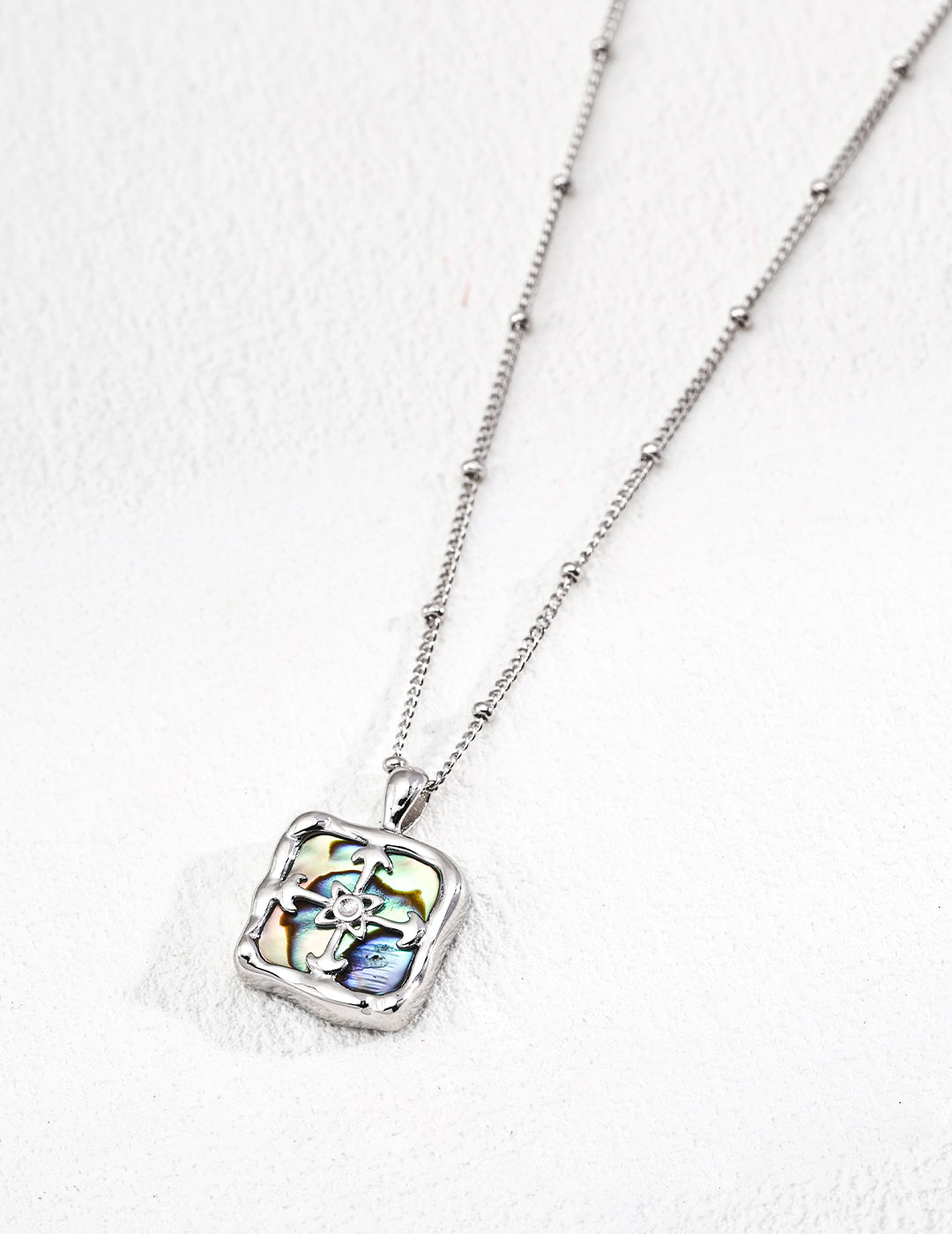 Crowned Ice S925 Silver Shell Pendant Necklace - Vintage Iridescent Abalone Earrings Set in Gold Plated or White Gold