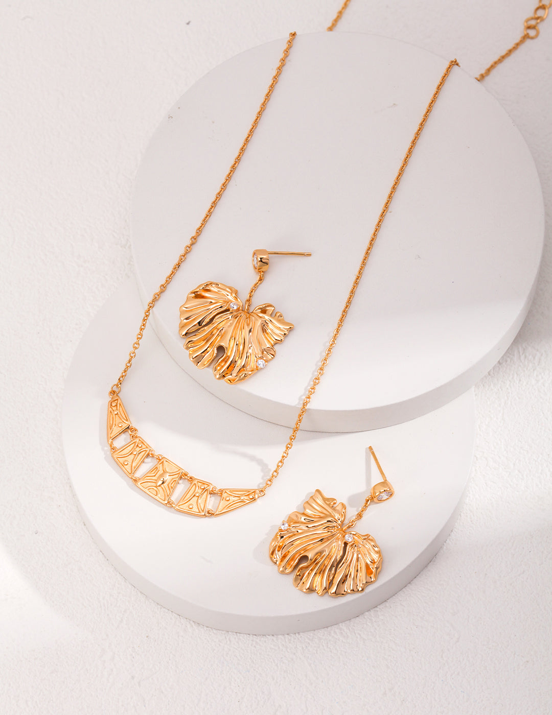 Crowned Ice S925 Sterling Silver Earrings - Vintage Gold Plated Elegant Drop Earrings