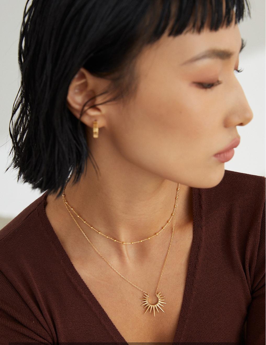 Crowned Ice S925 Sterling Silver Vintage Gold Plated Necklace for Women, Retro Elegant Adjustable Chain with Pendant, Hypoallergenic Gift for Her