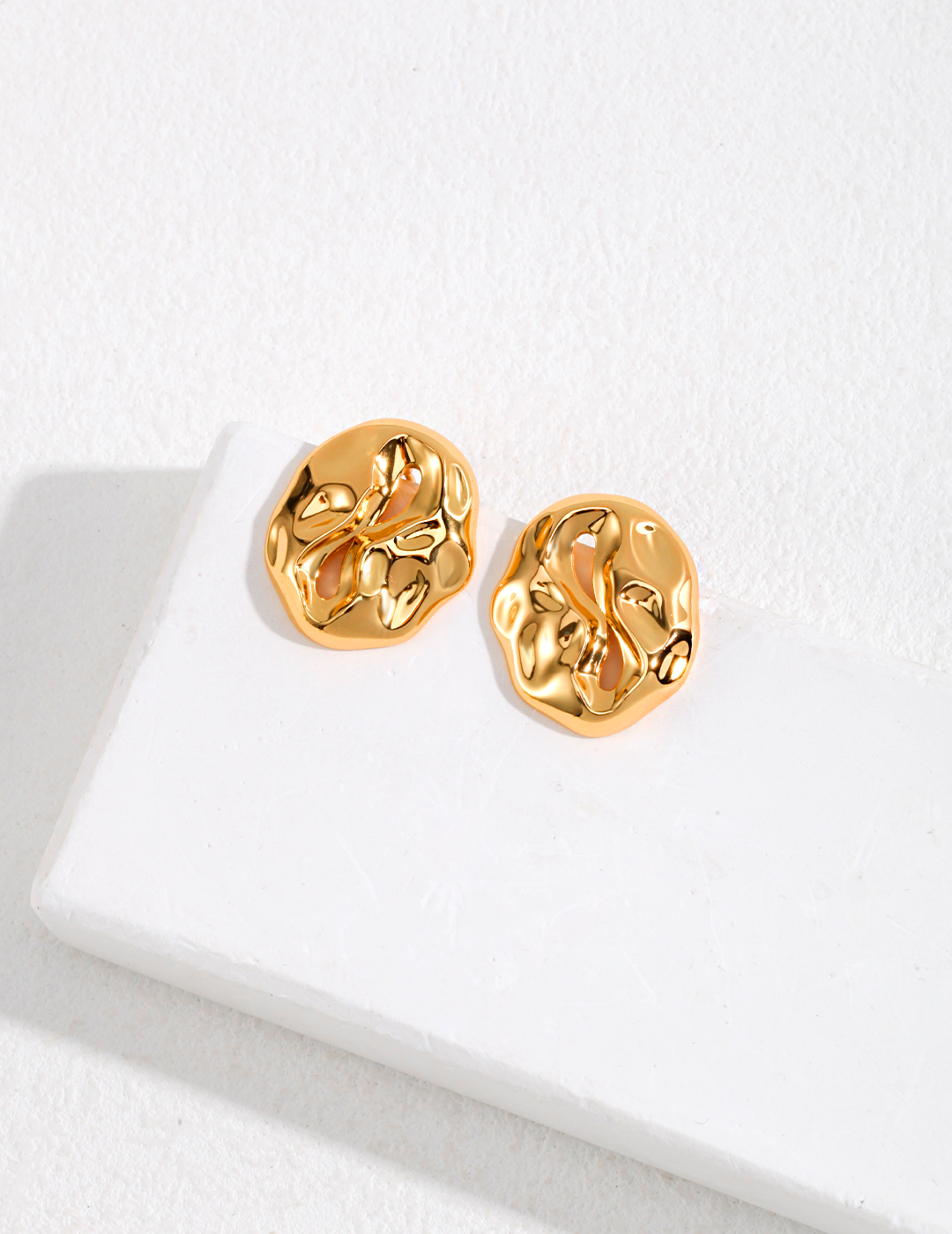 Crowned Ice Two-Tone Gold Earrings S925 Sterling Silver, White & Vintage Gold Plated Retro Design, Elegant Drop Earrings