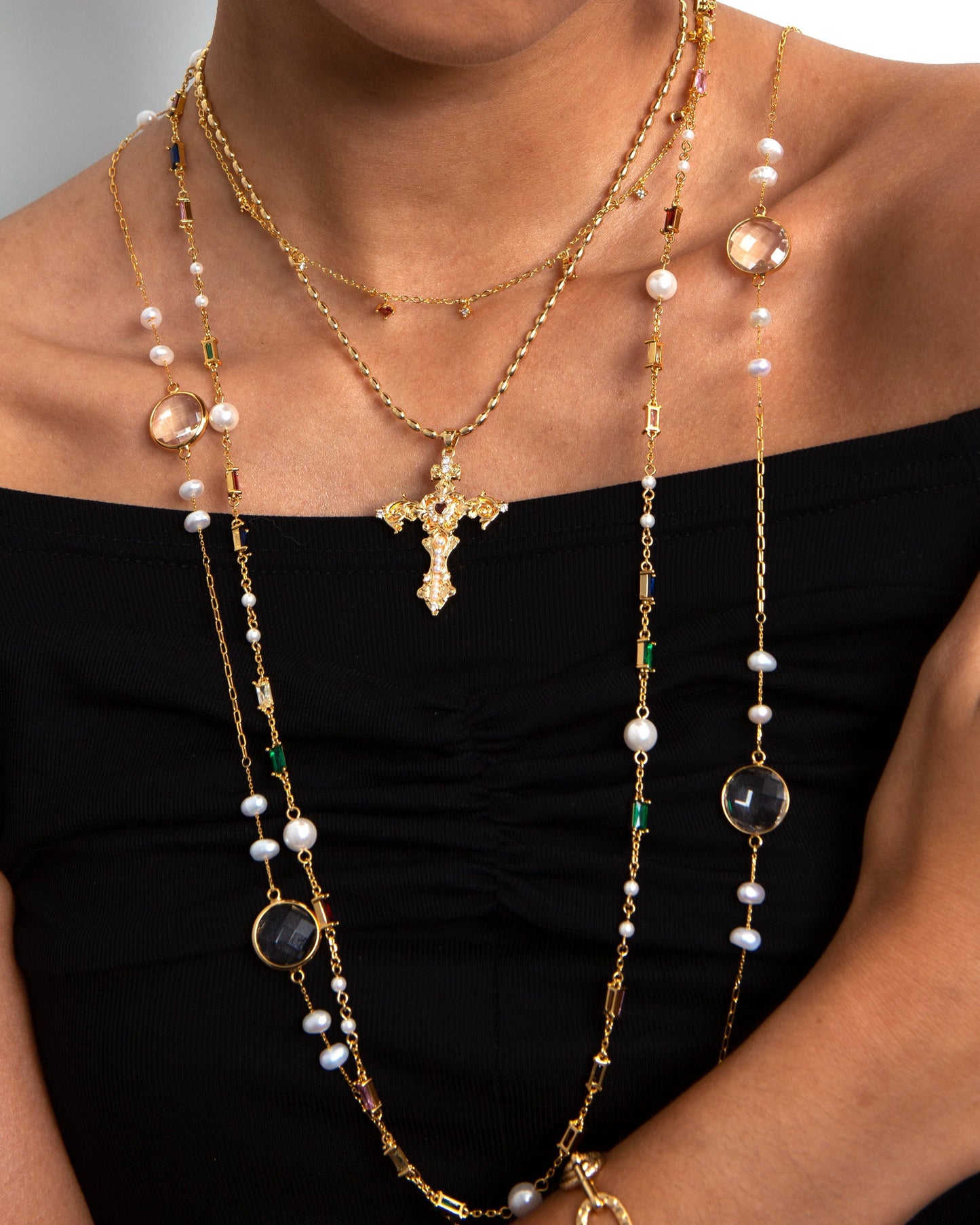 Gold Aphrodite Necklace