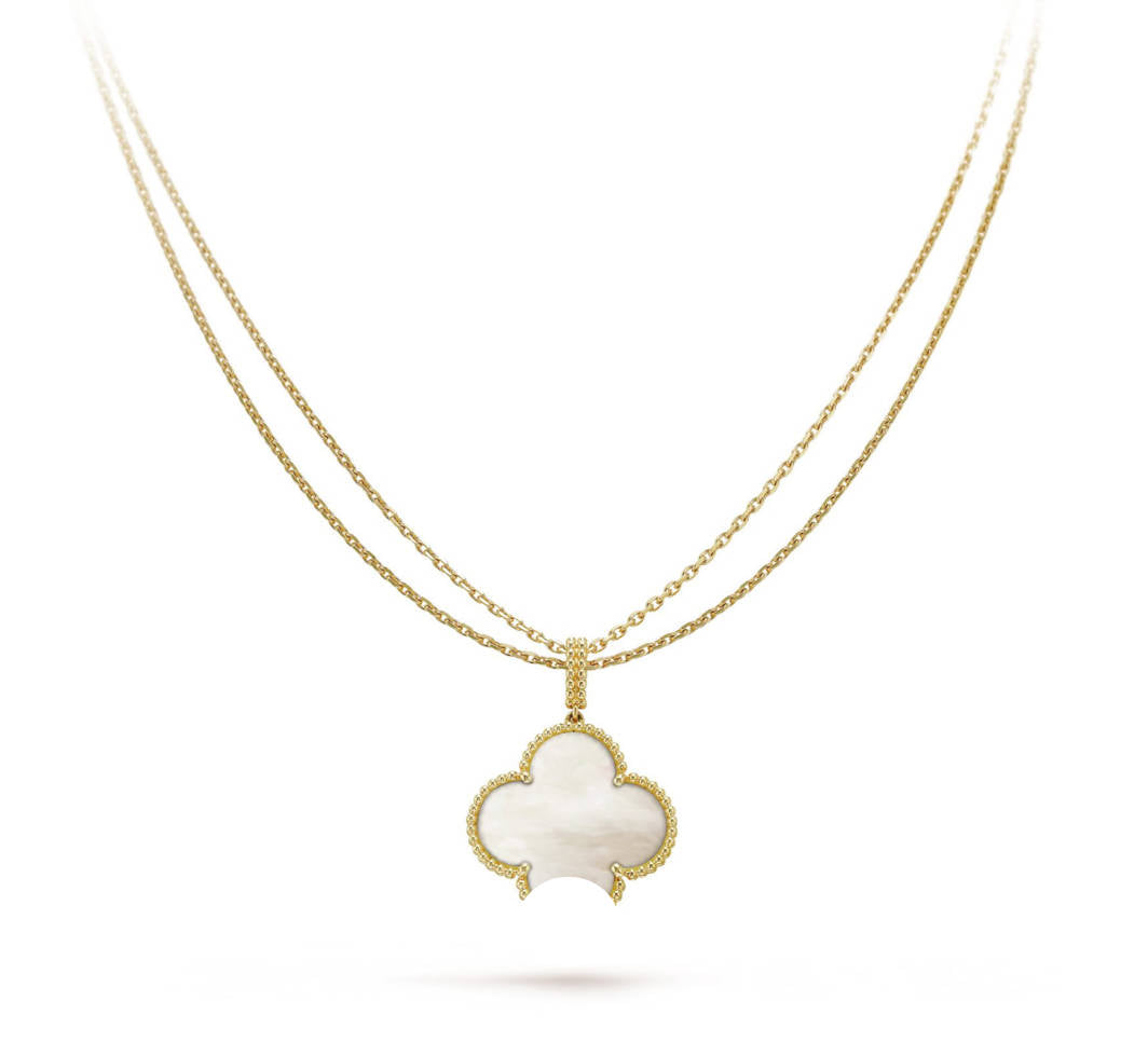925 silver clover leaf necklace detail view 4