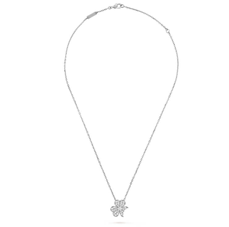 White gold clover leaf necklace with 18K gold plating