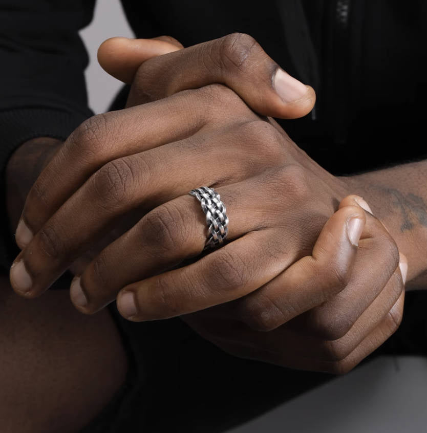 Crowned Ice S925 Silver Braided Ring – Elegant European Romance in Vintage Style
