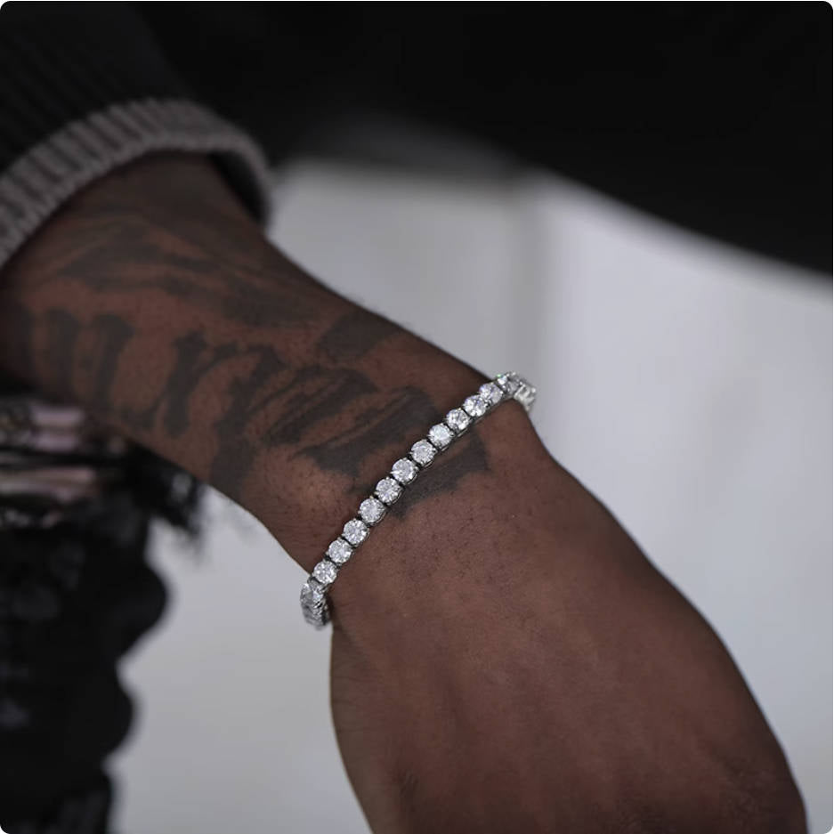 Crowned Ice S925 Silver Tennis Chain Bracelet – Secure-Fit Elegant Bracelet for Women