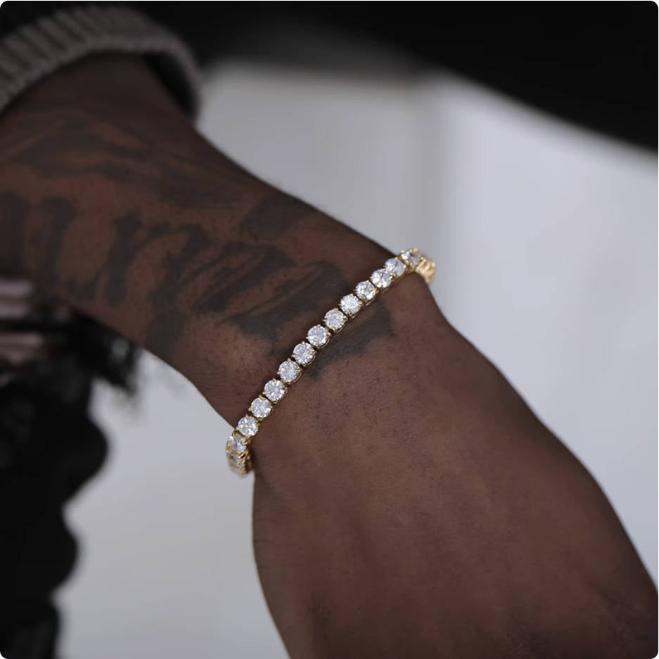 Crowned Ice S925 Silver Tennis Chain Bracelet – Secure-Fit Elegant Bracelet for Women