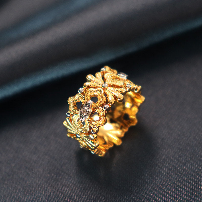 Us size 6 clover leaf ring