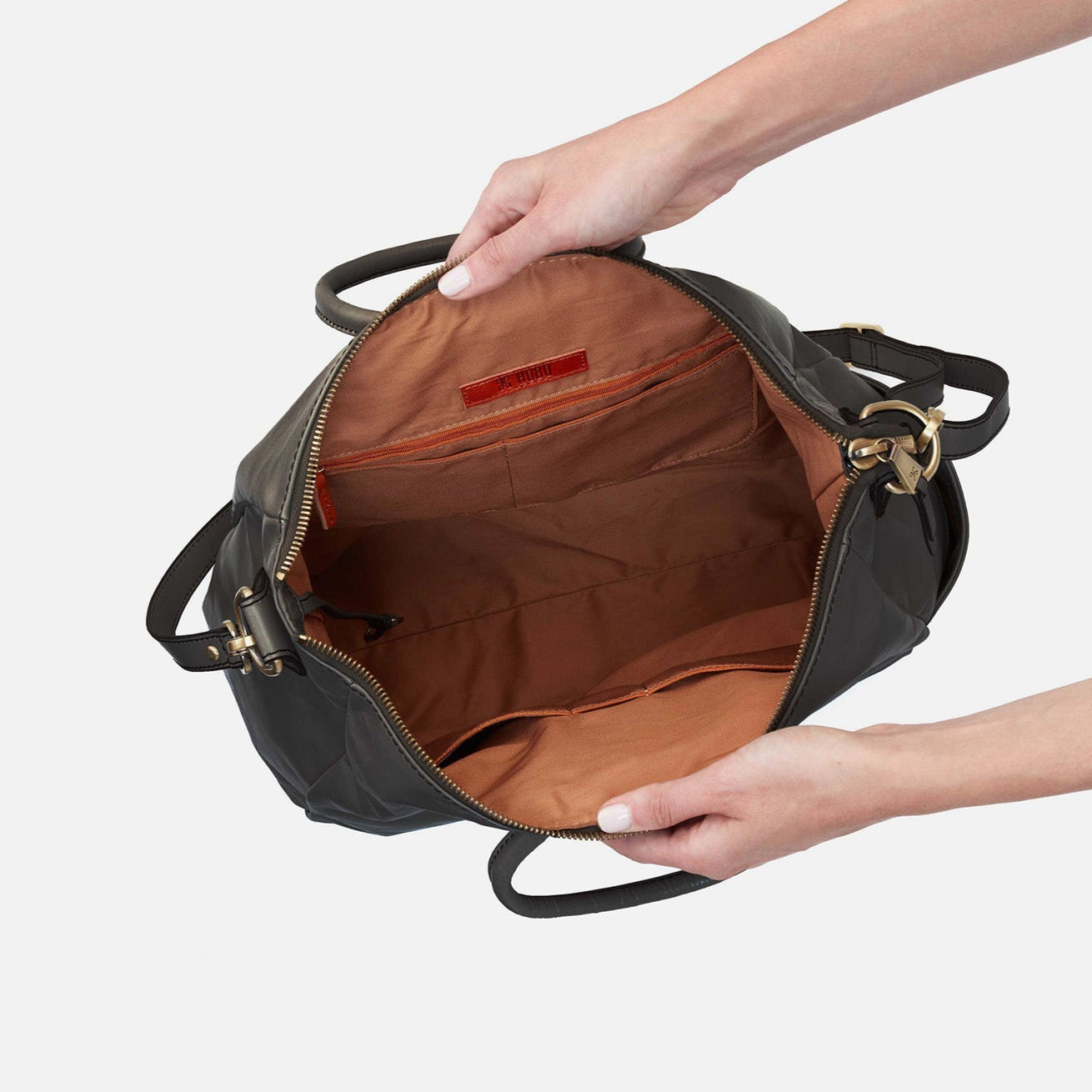 Women's Large Satchel In Polished Leather - Black