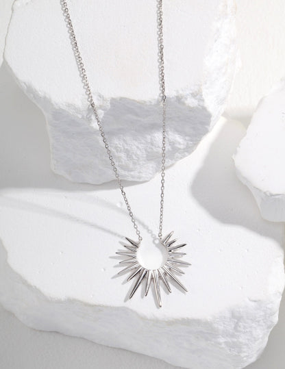 Crowned Ice S925 Sterling Silver Vintage Gold Plated Necklace for Women, Retro Elegant Adjustable Chain with Pendant, Hypoallergenic Gift for Her