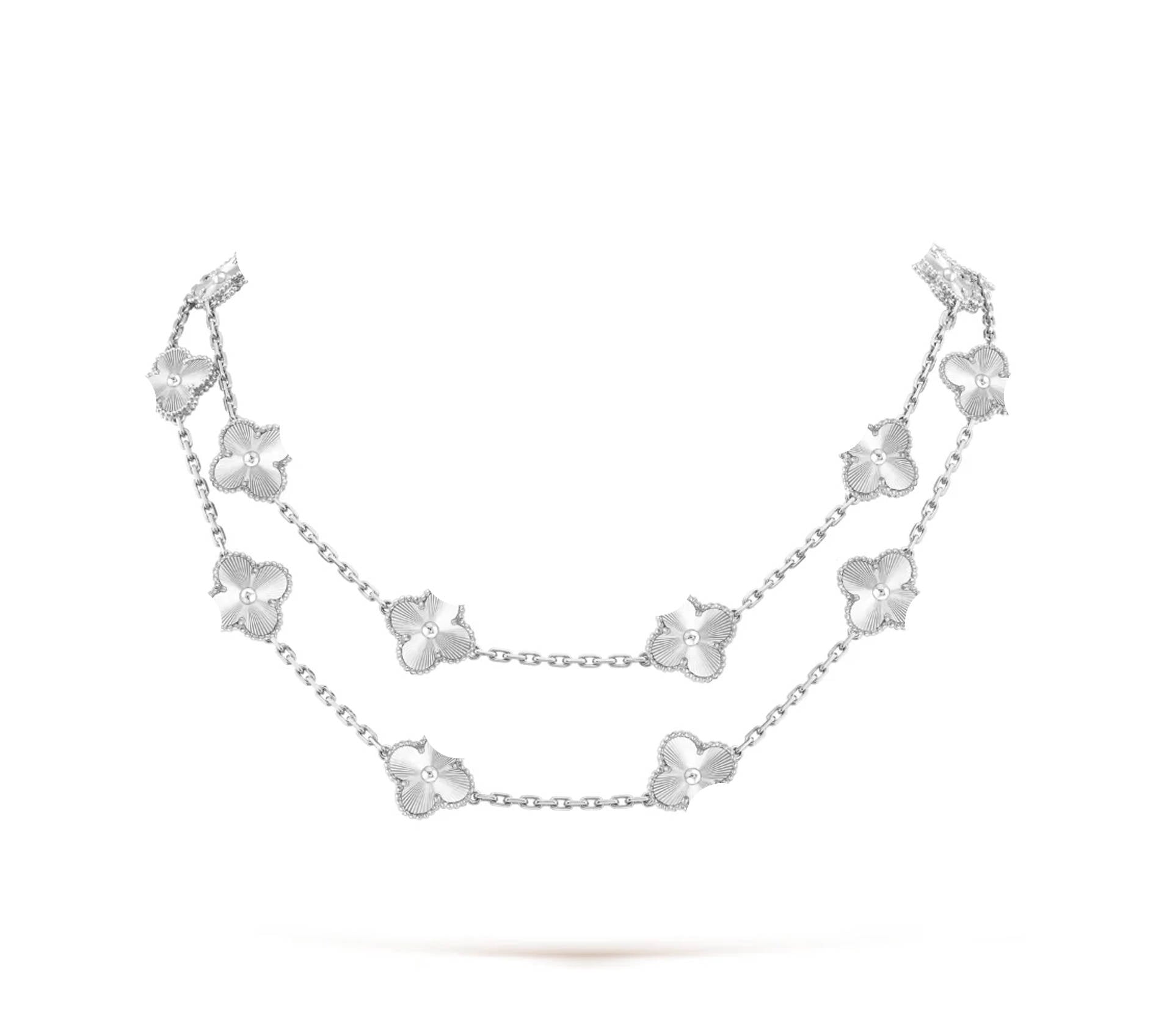 Sliver clover leaf necklace with 18K gold plating