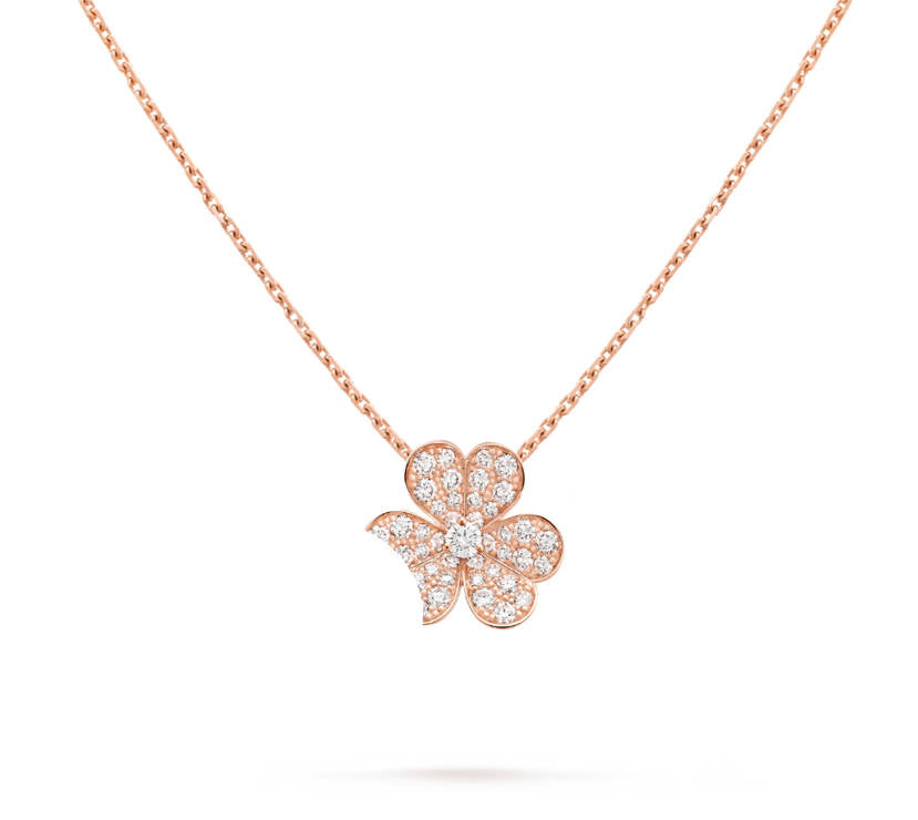 925 silver clover leaf necklace detail view 3