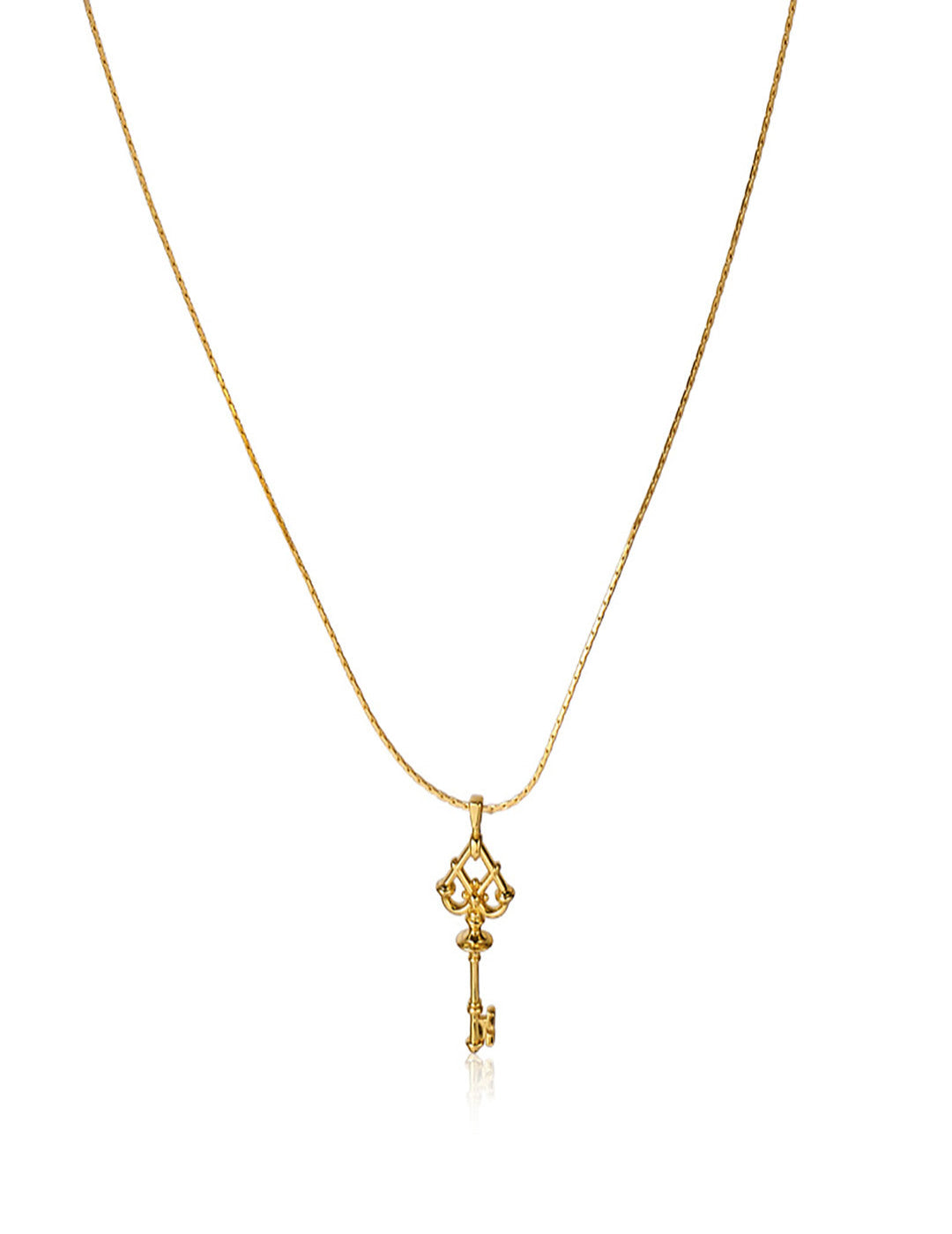 Classical Key & Spade Necklace - An Ancient Symbol on a Golden Collarbone Chain
