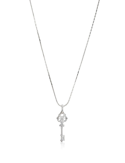 Classical Key & Spade Necklace - An Ancient Symbol on a Golden Collarbone Chain