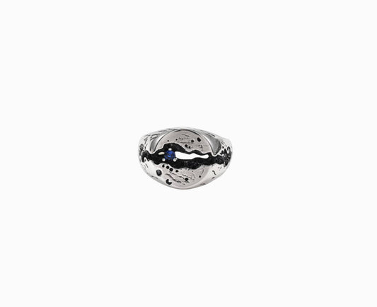 Crowned Ice 925S Silver Broken Pattern Ring – Irregular Design with Blue Zircon Charm