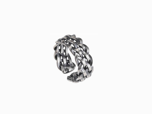 Crowned Ice S925 Silver Braided Ring – Elegant European Romance in Vintage Style