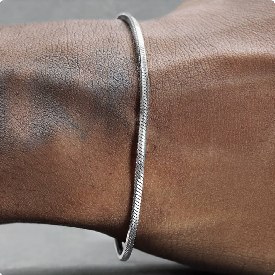 Crowned Ice GR Silver-Plated Snake Chain Bracelet with Beads – Minimalist Beaded Bangle