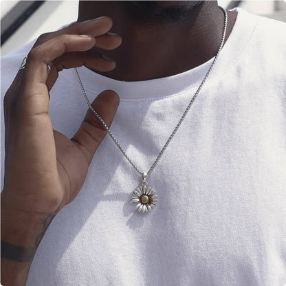 Crowned Ice S925 Silver Daisy Pendant Necklace – Soft Street Style with Floral Energy