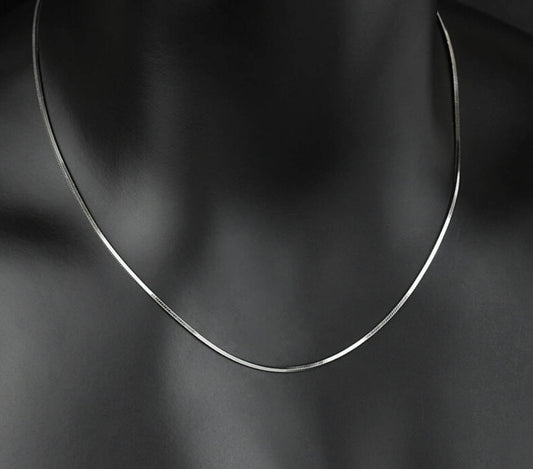 Crowned Ice S925 Sterling Silver Snake Bone Chain Necklace – Unisex Slim Crossbody Style