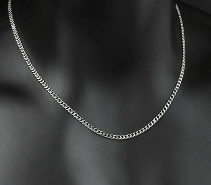 Crowned Ice Dual-Layer Stainless Steel Micro-Inlaid Cuban Chain Necklace – Slim & Feminine Hip-Hop Style