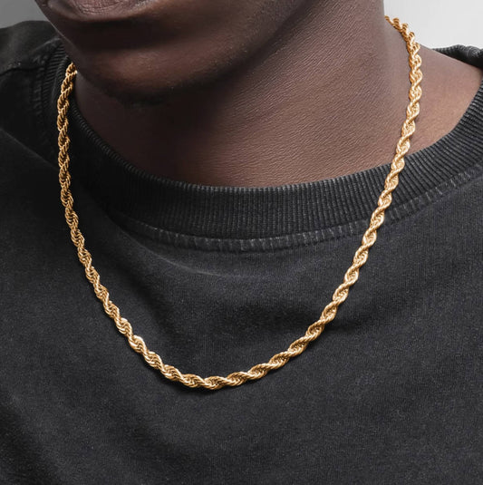 Crowned Ice 18K Gold-Plated Short Twist Rope Chain Necklace – Compact Afro-Inspired Texture Design
